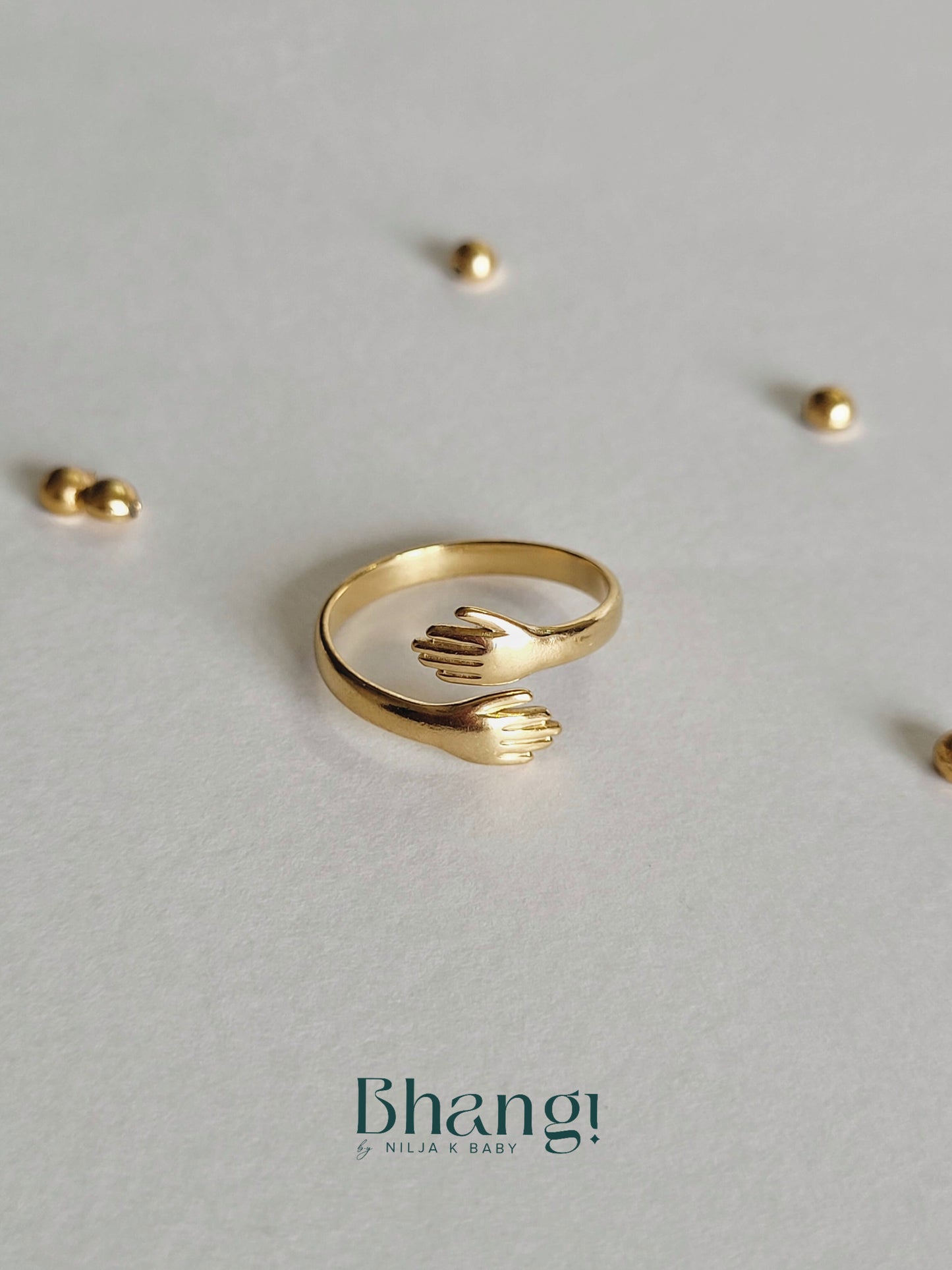 Adjustable Hug Ring