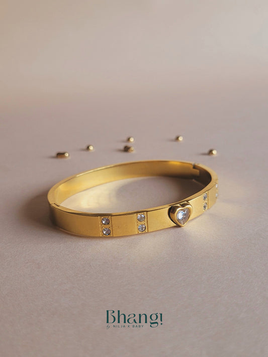 Bhangi Heartbeat Cuff Bracelet