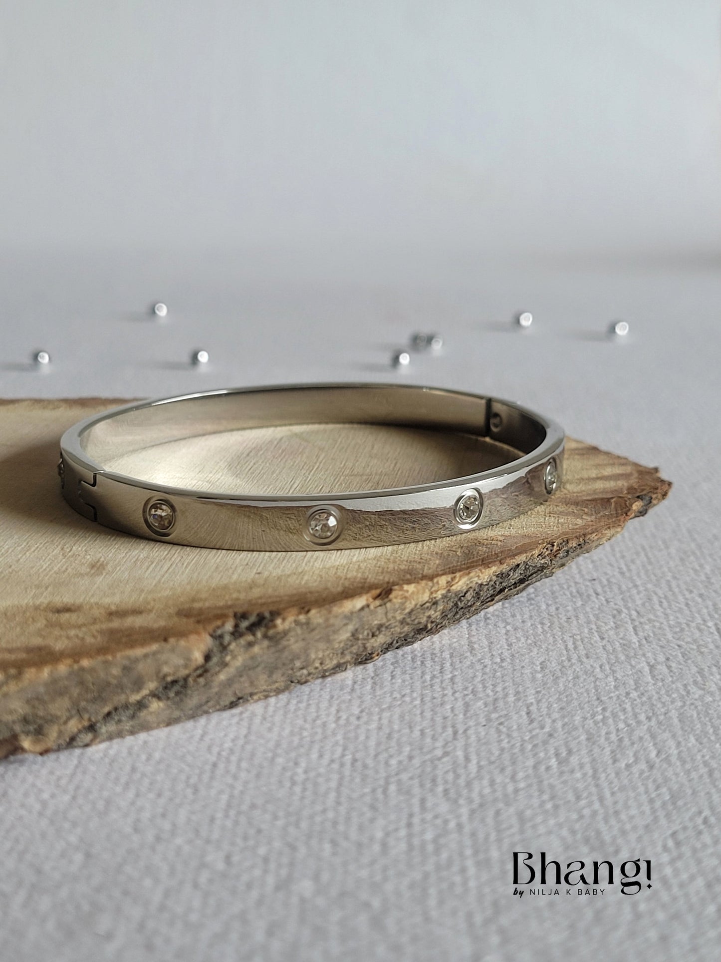 Iconic Bangle with Crystal Accents