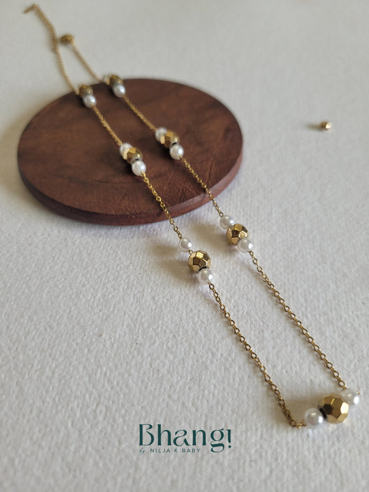 Pearl and Gold Beaded Necklace