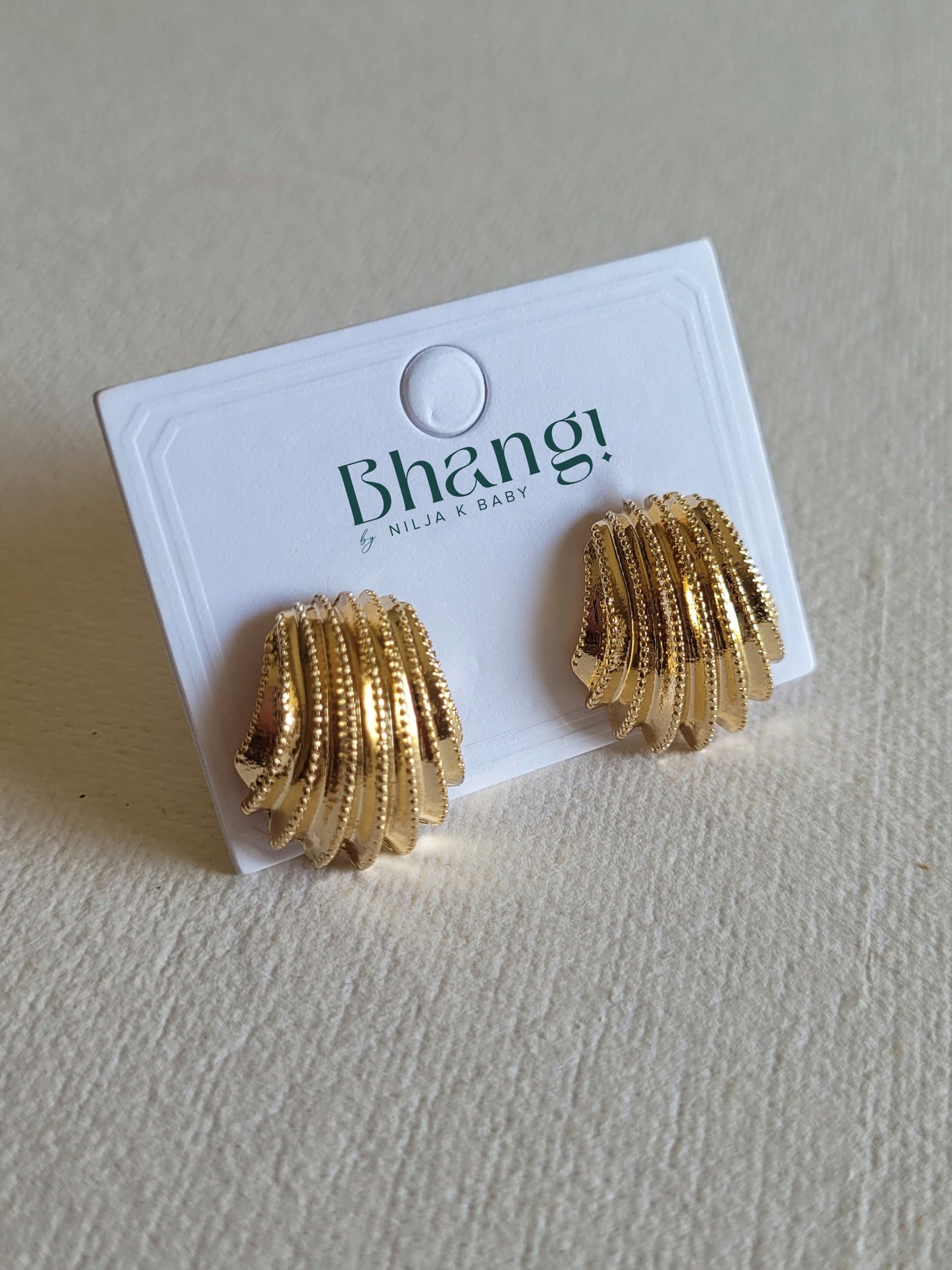 Scallop Shell Stud Earrings