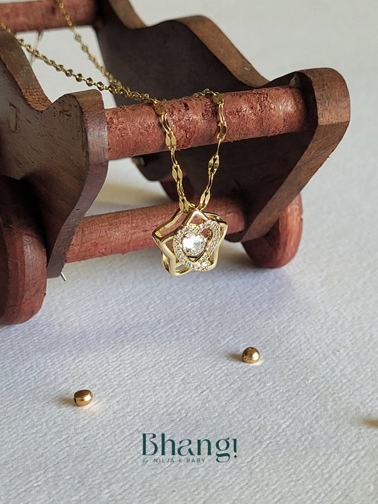 Gold-Tone Starburst Heart Pendant Necklace
