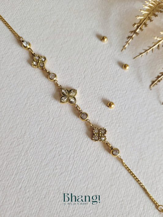 Gold-Tone Delicate Clover Bracelet