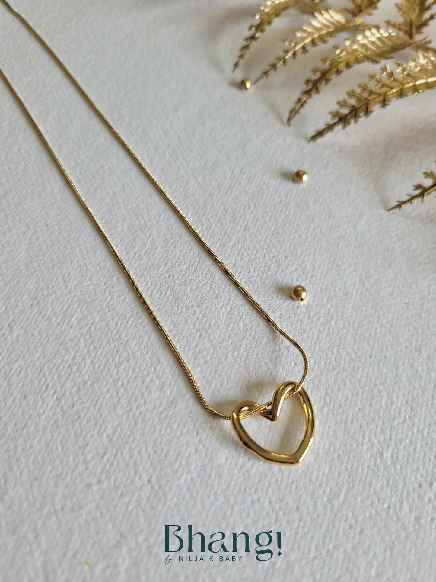 Minimalist Heart Outline Necklace
