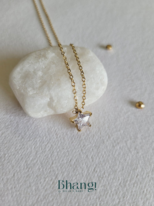 Minimalist Star Necklace
