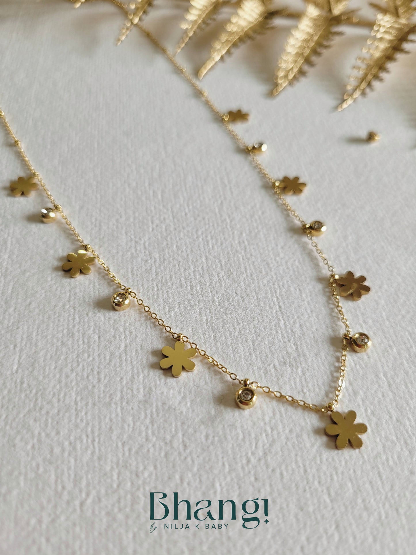 Lucky Bloom Sparkle Chain