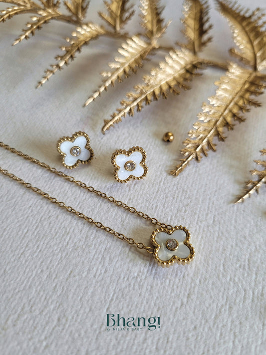 White Petal Clover Set