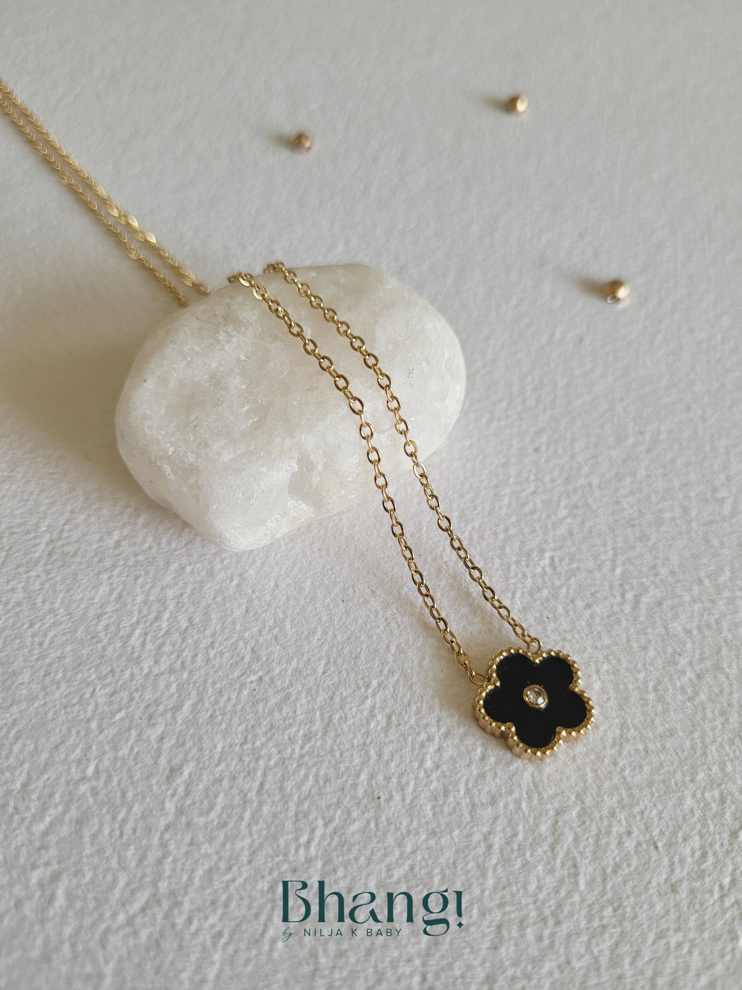 Black & Gold Flower Pendant Necklace
