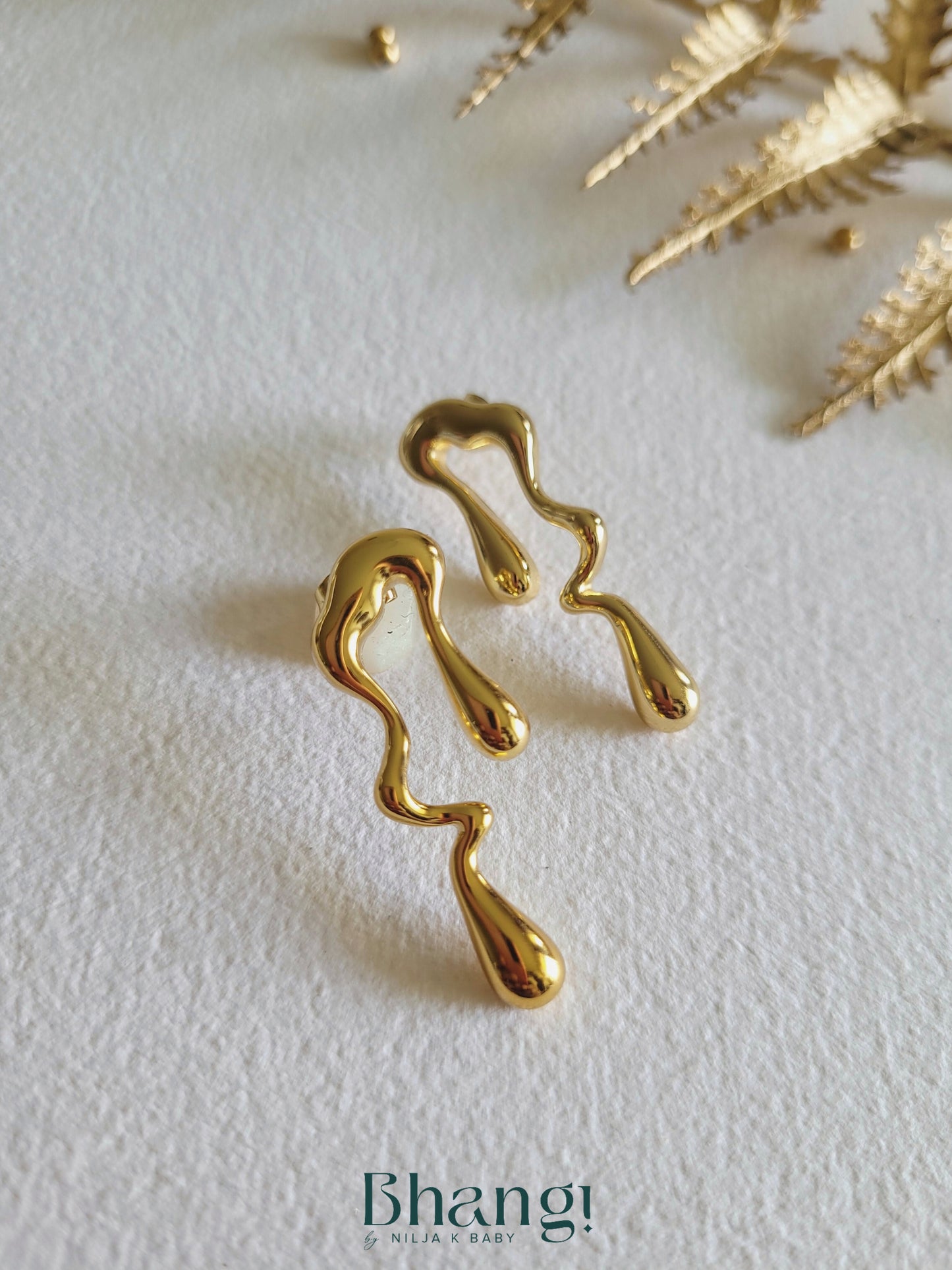 Golden Molten Flow Sculpt Earrings