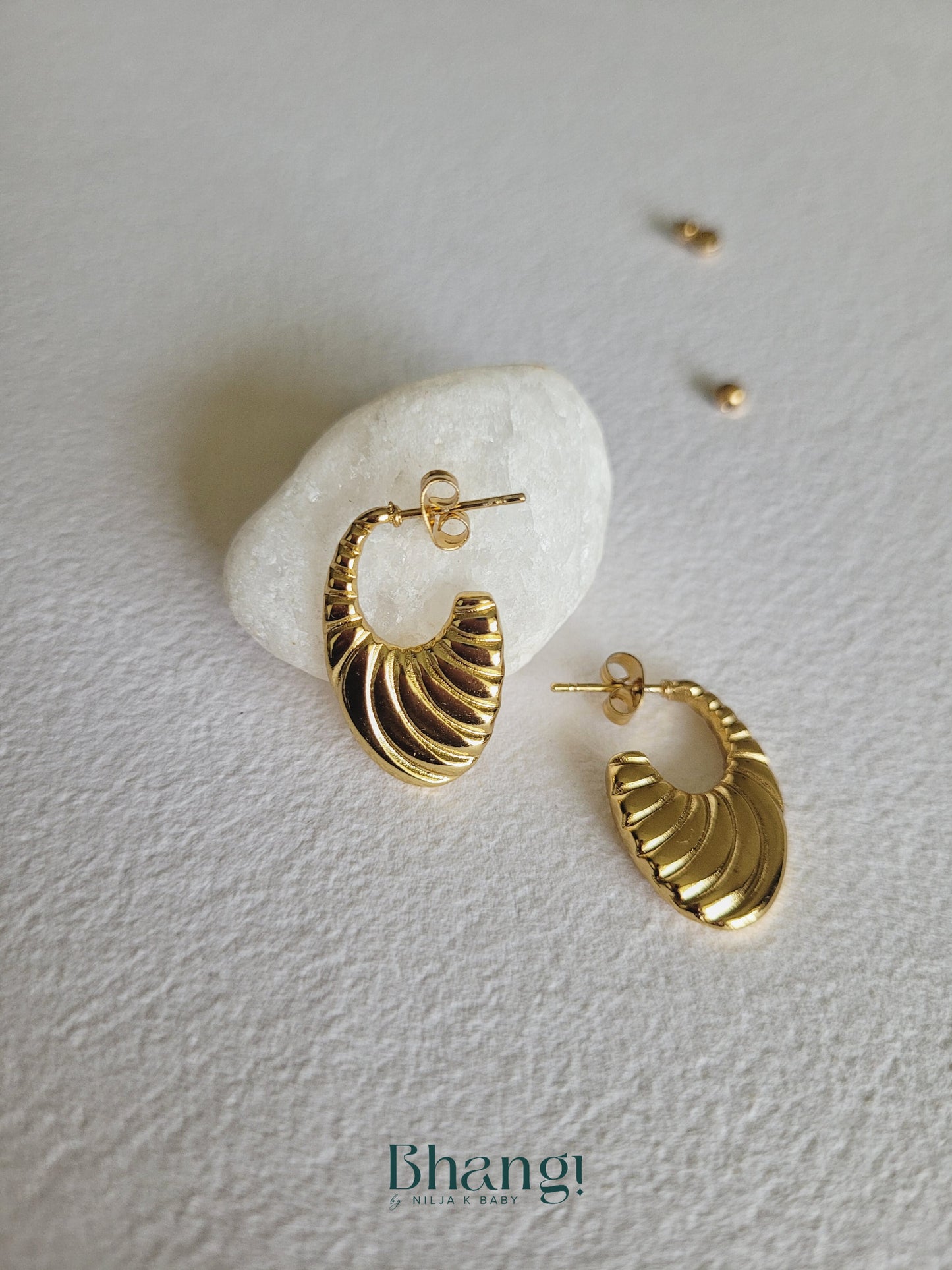 Ribbed Hoops