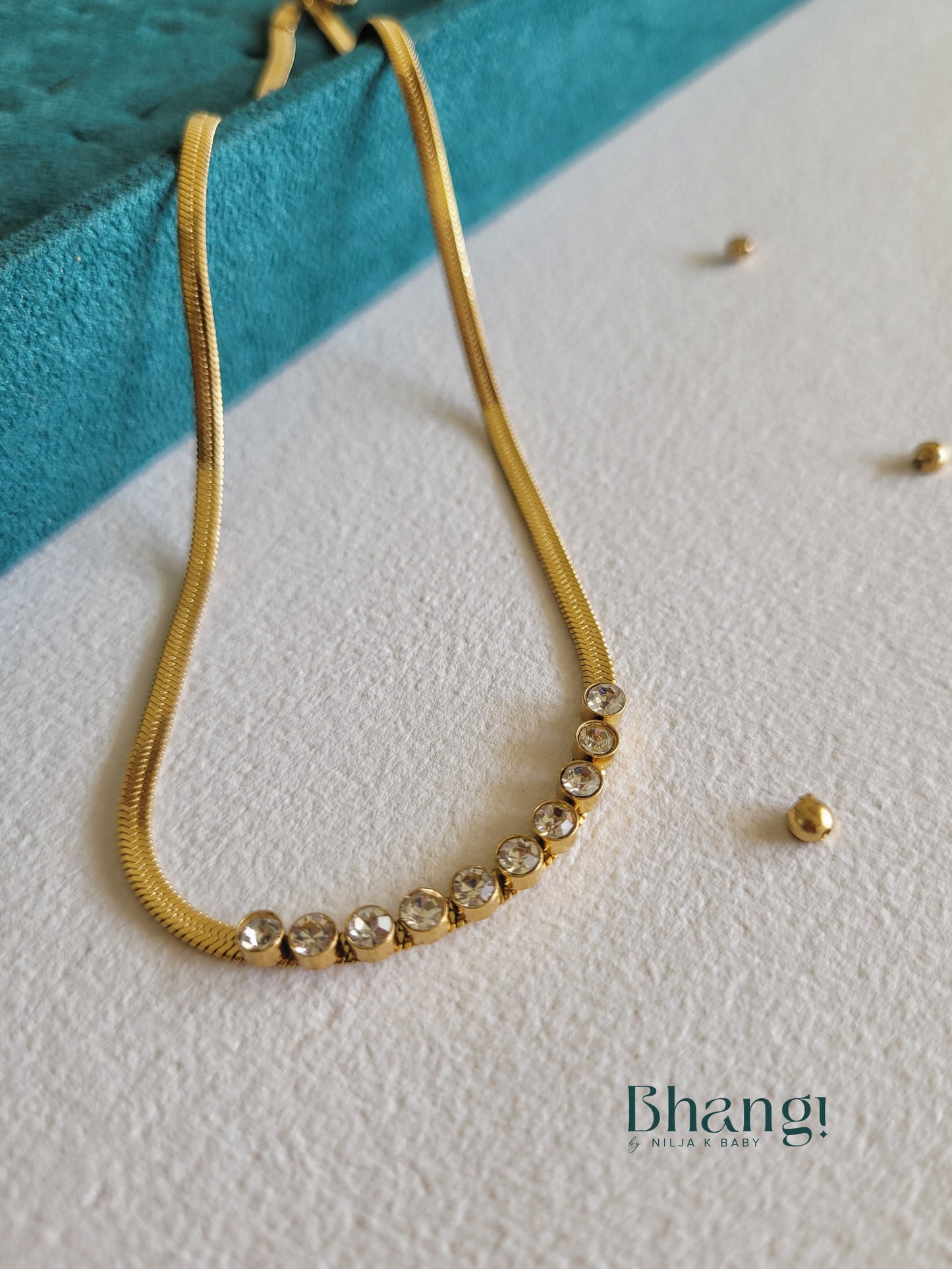 Golden Snake Chain Sparkle Necklace