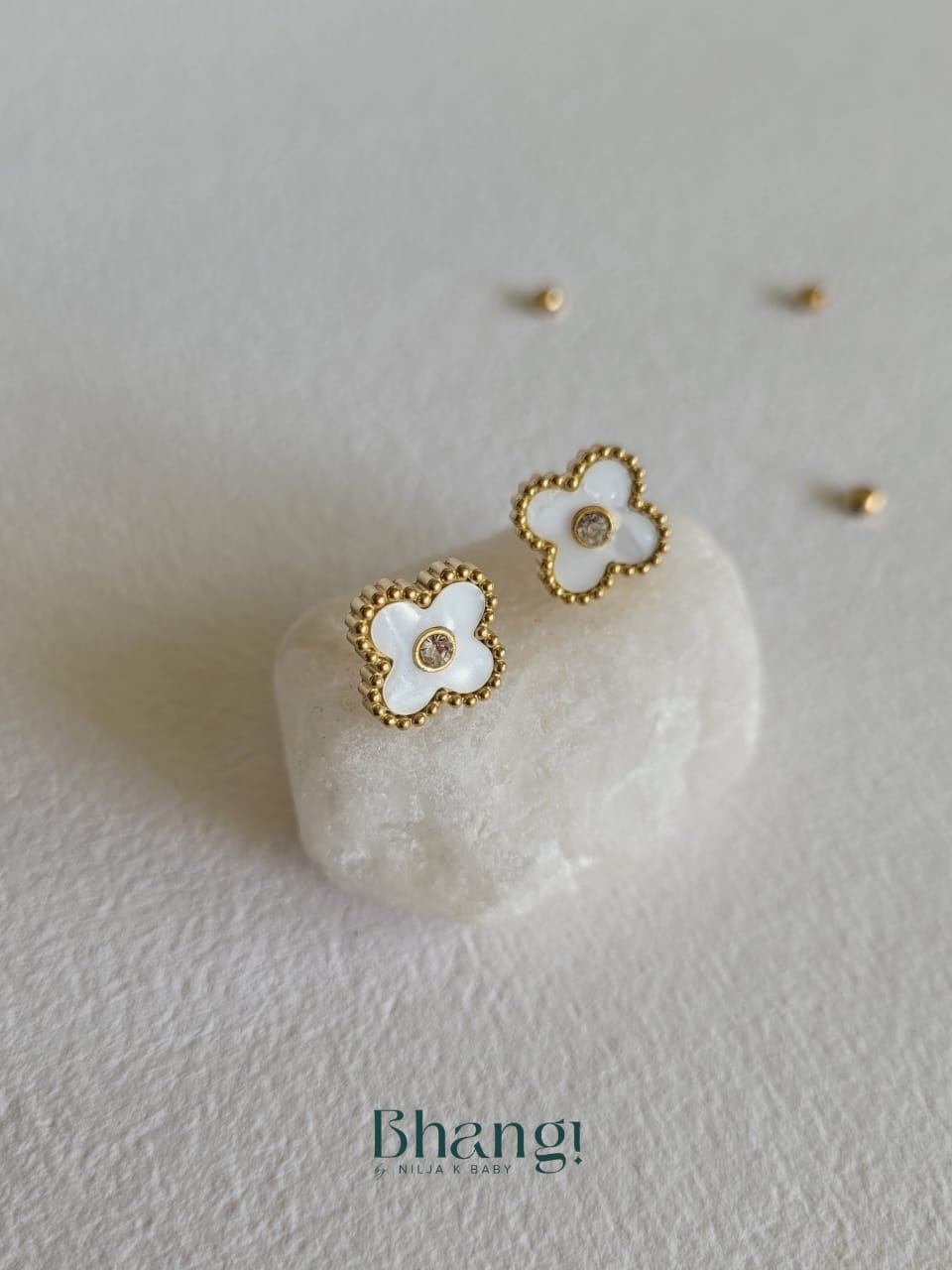 White Clover Studs