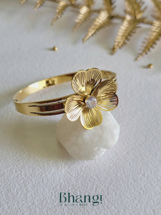 Petal Radiance Bangle