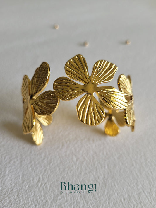 Textured Blossom Bangle
