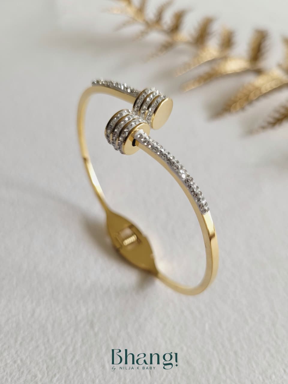 Lustre Loop Pavé Bangle
