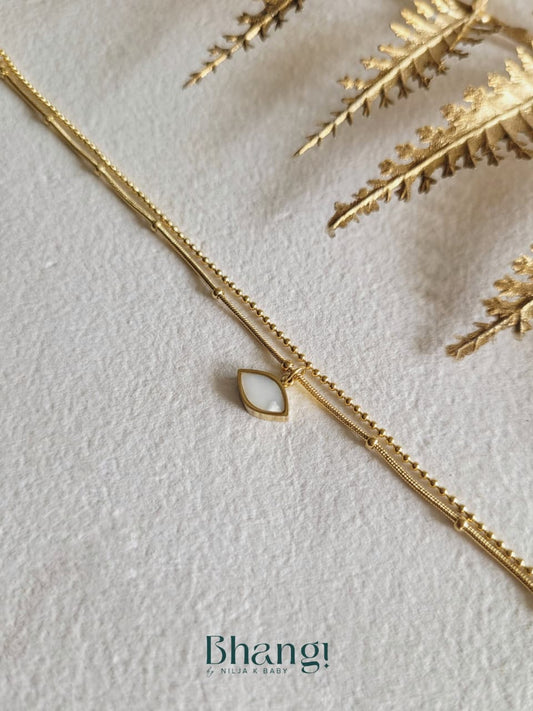 Pearl Vision Bracelet