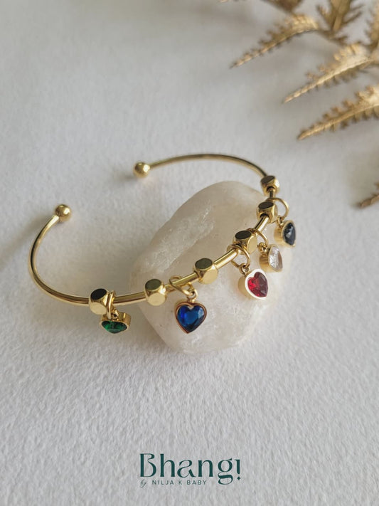 Heartline Charm Bangle