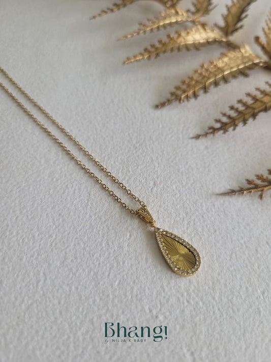 Solace Teardrop Necklace
