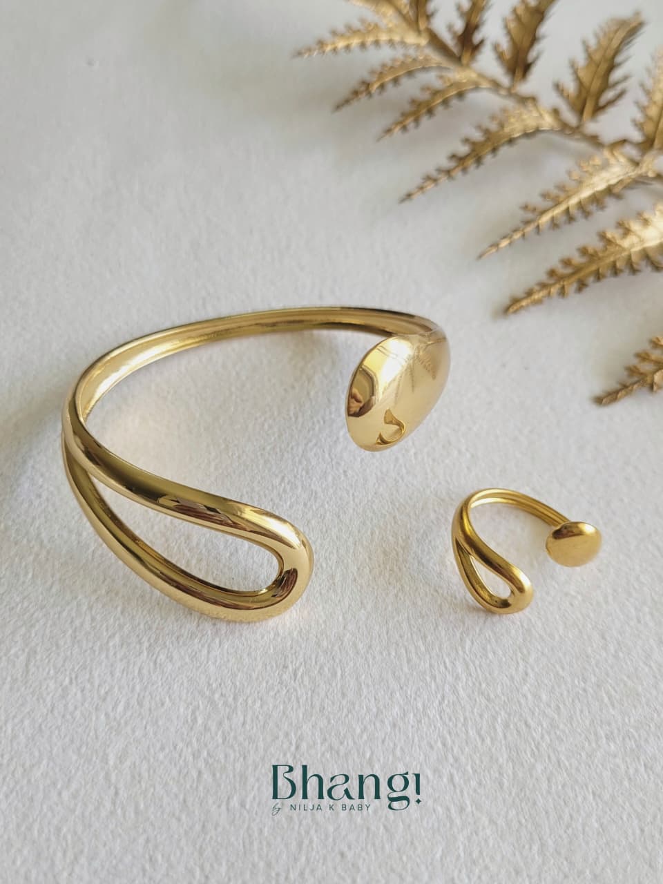 Fluid Gold Cuff & Ring Set