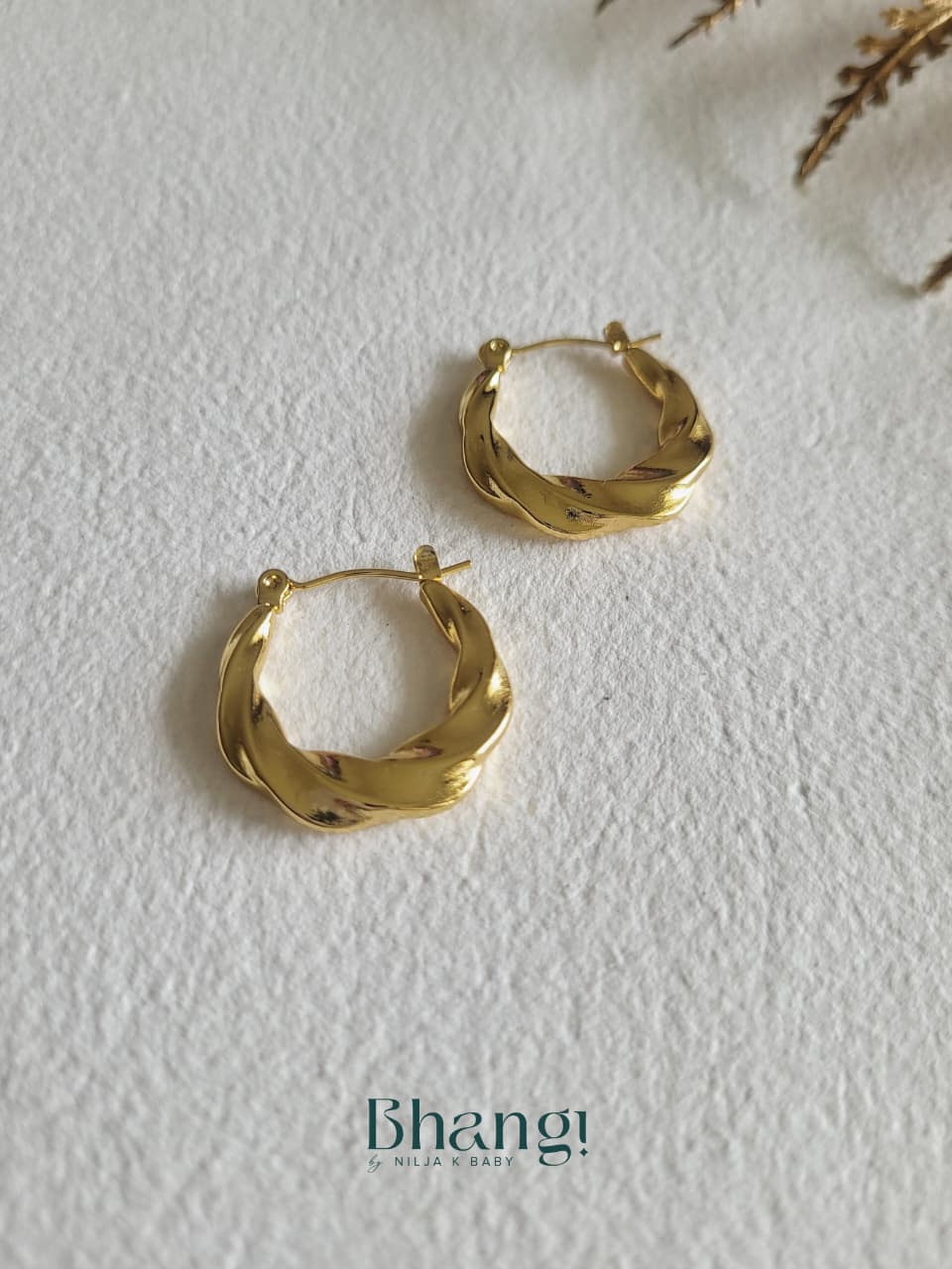 Aurette Twist Hoop Earrings