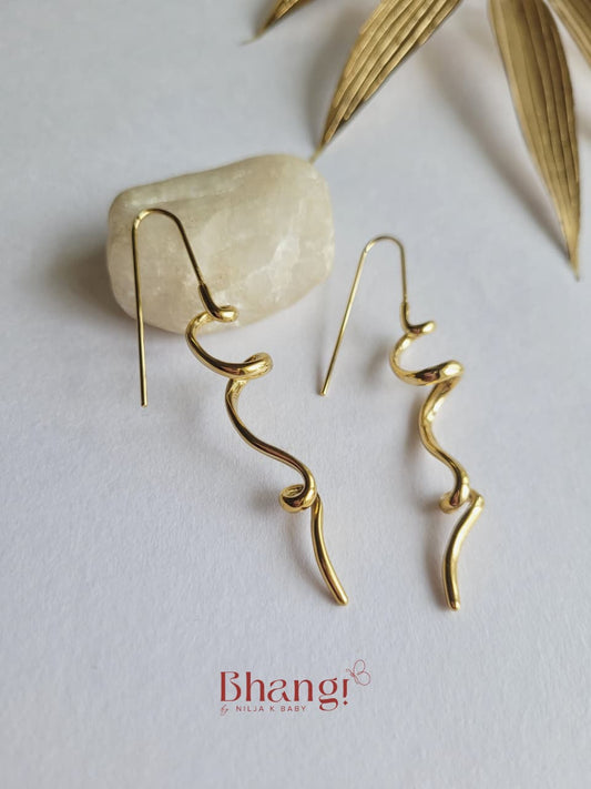 Golden Wave Sculpted Earrings