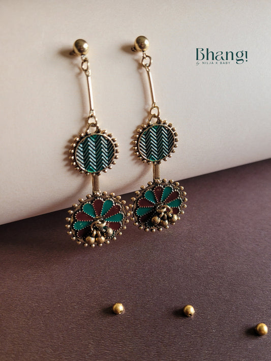 Dual Coloured Floral Antique Earring