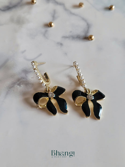 Bhangi Black Bow and Pearl Earrings