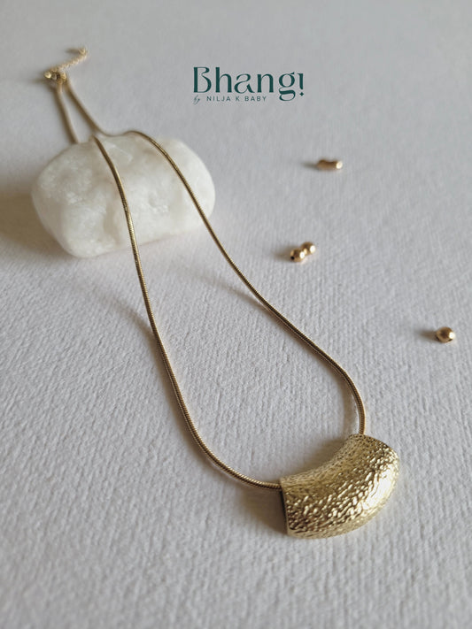 Textured Gold-Tone Bar Necklace
