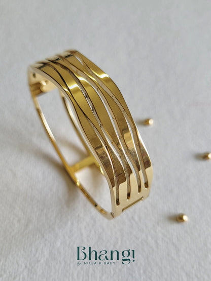 Chunky cuff bangle