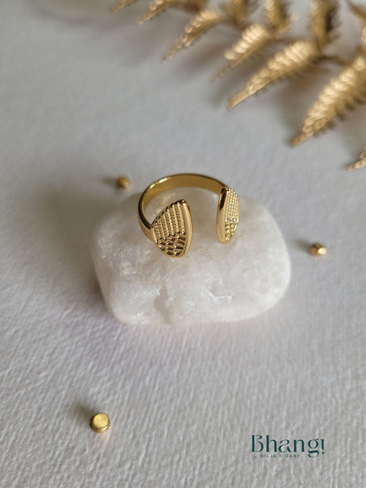 Minimalist Textured Open Ring