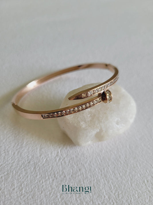 Rose Gold Sparkle Nail Bangle