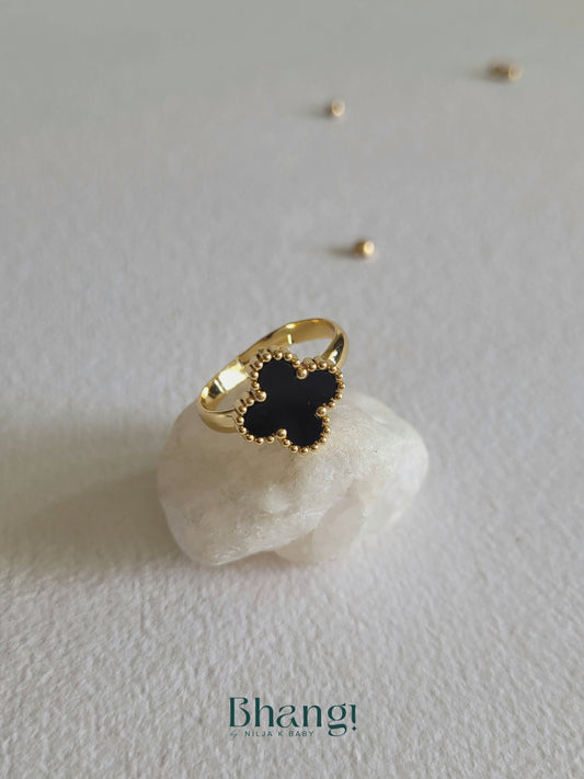 Floral Ring - Black