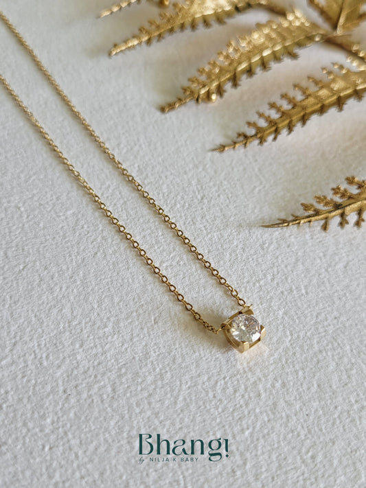 Dawnlight Dew Necklace