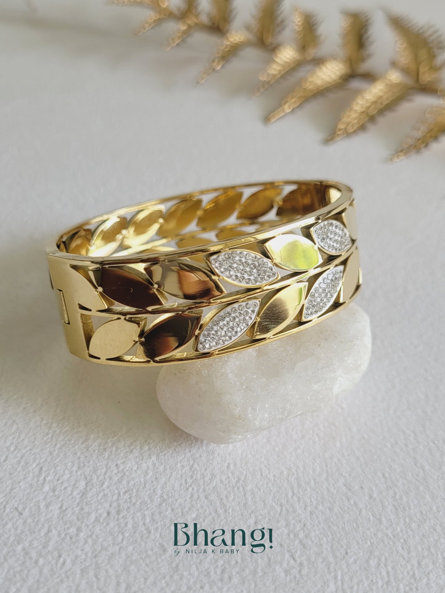 Leaf Motif Cutout Bangle – Gold with Stone Detailing