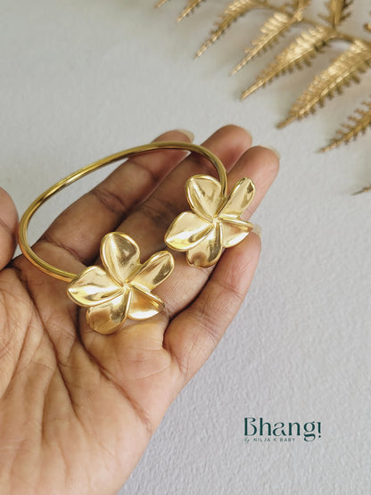 Gold Blossom Open Bangle