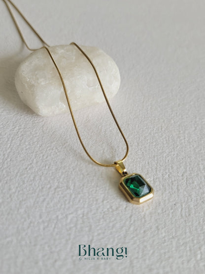 Emerald Muse Pendant