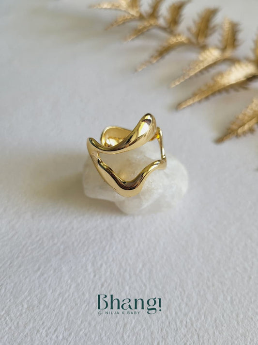 Wave Flow Ring