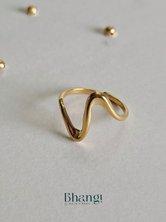 Waveform Ring