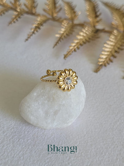 Daisy Glow Ring