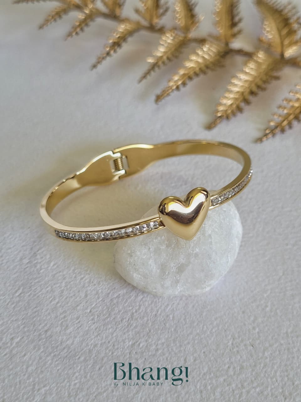 Eternal Heart Gold Bangle