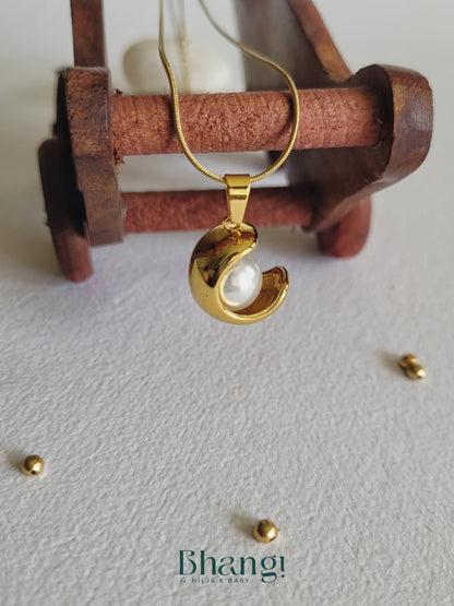 Lunar Glow Necklace