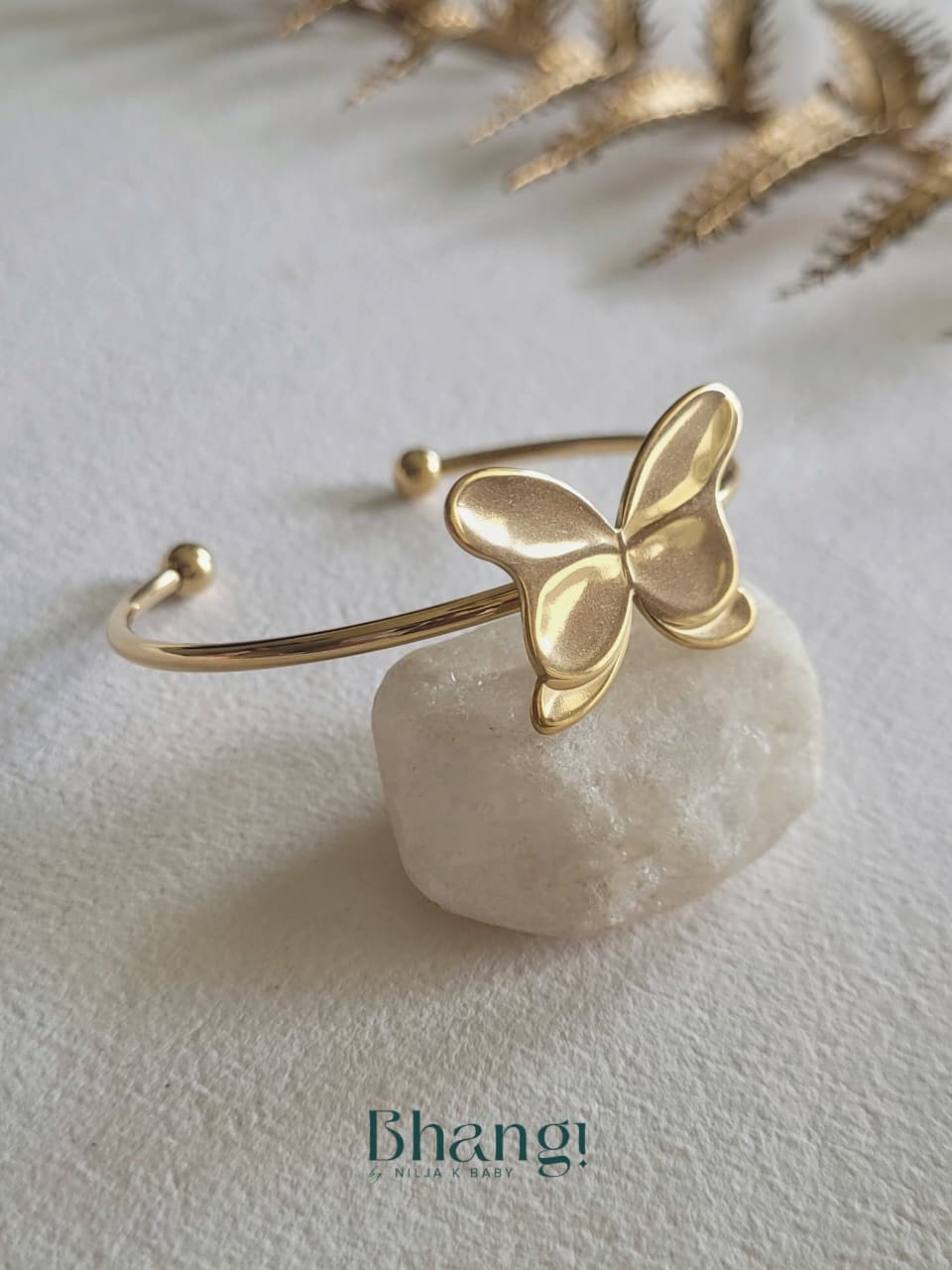 Golden Flutter Bangle
