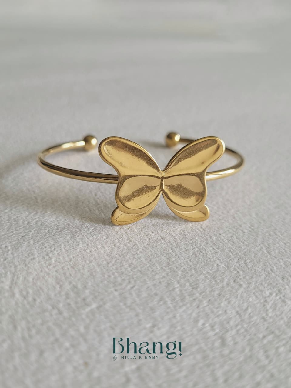 Golden Flutter Bangle