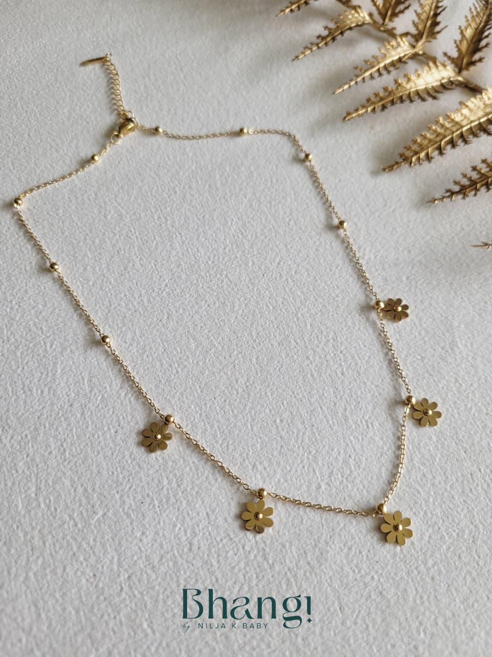Golden Daisy Bloom Necklace