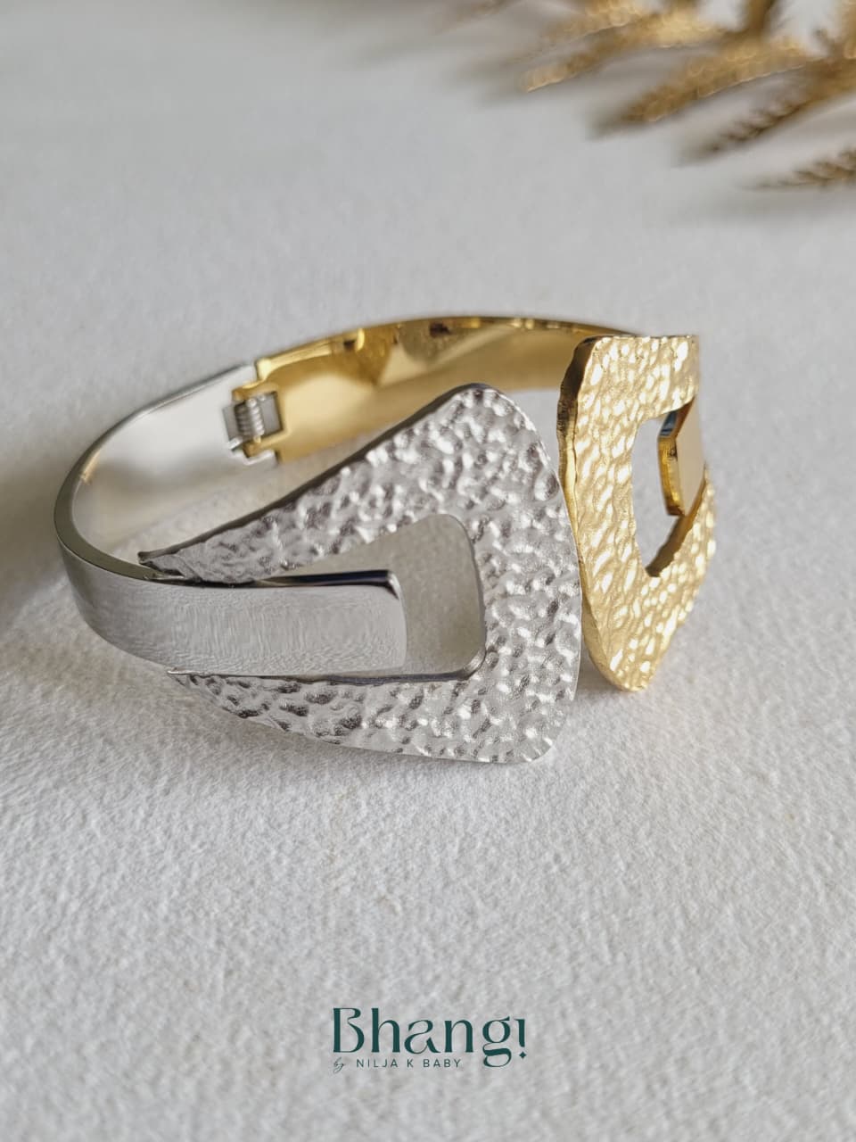 TwinTone Textured Cuff