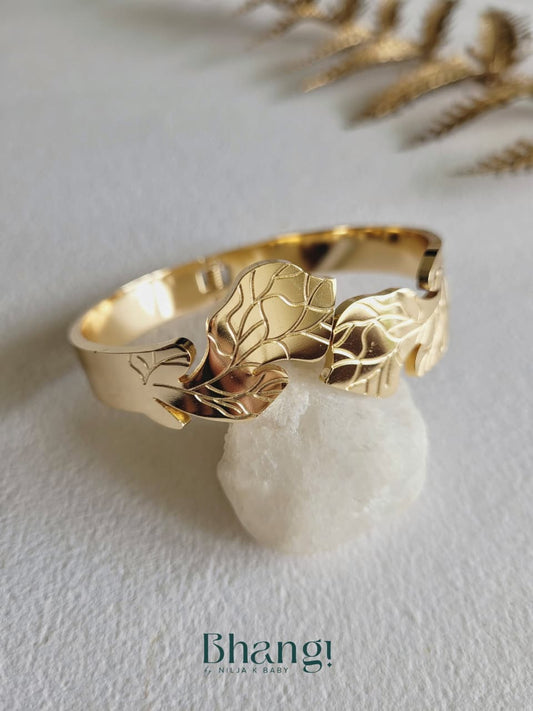 Golden Leaf Harmony Bangle