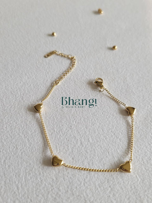Golden Mini Hearts Bracelet