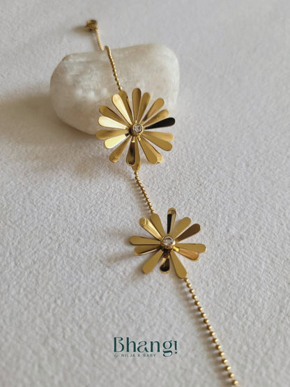 Golden Bloom Bracelet