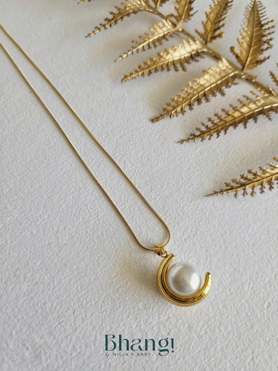 Luna Pearl Crescent Necklace
