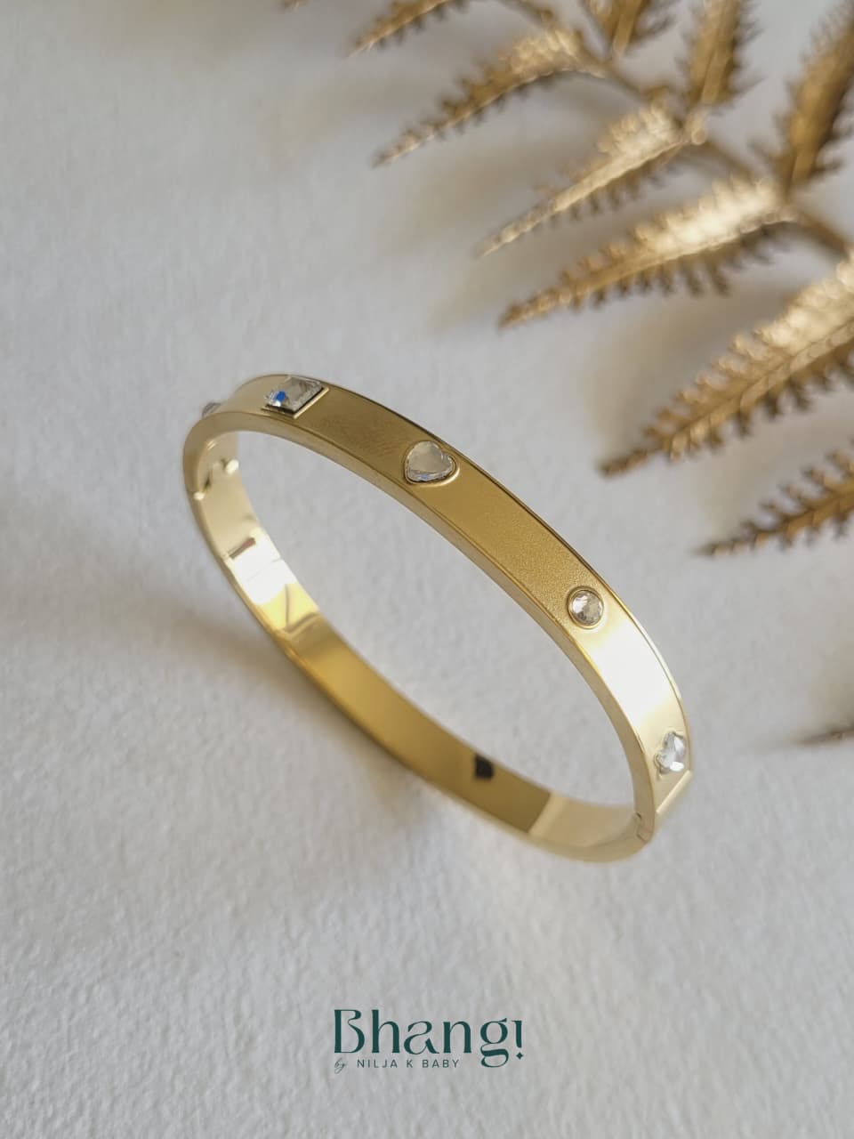 Icon Set – Celeste Arc Matt Bangle